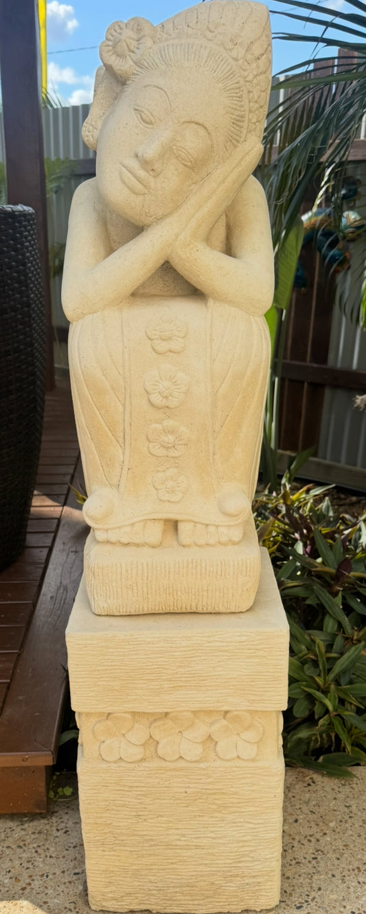 Dreaming lady Right side