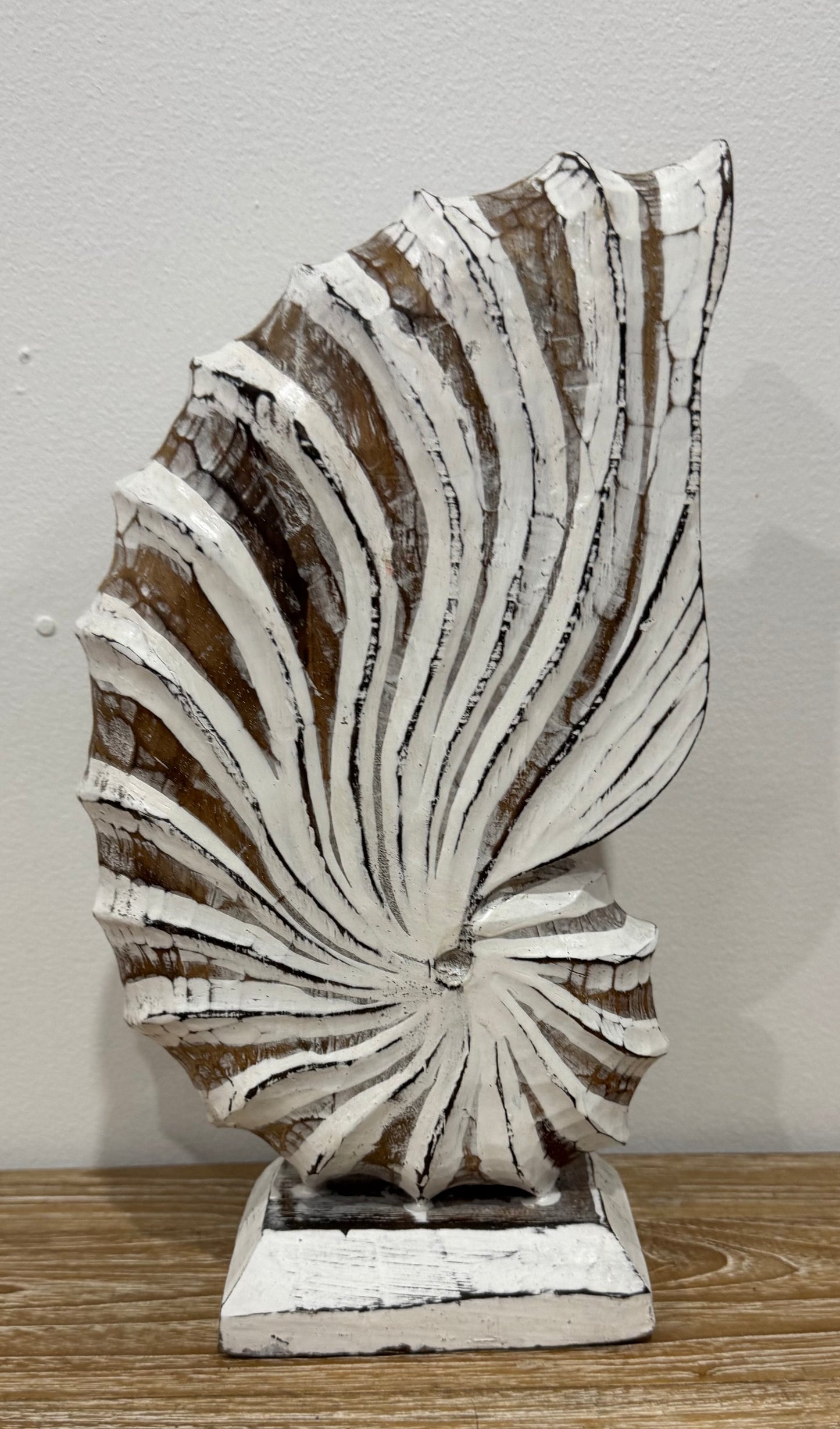 Hand Crafted Whitewash Seashells Set of 3