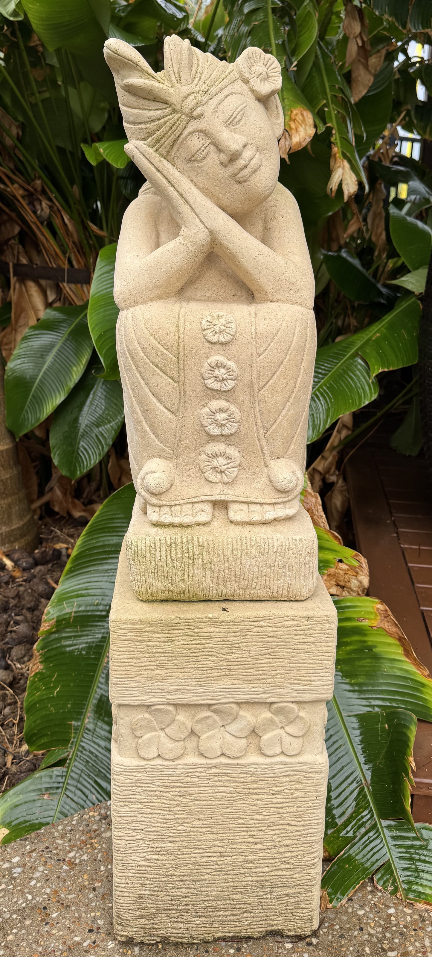 Dreaming lady Left side