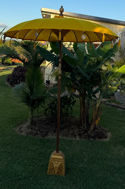 Balinese 2 meter umbrella - Carved wooden handle - Yellow