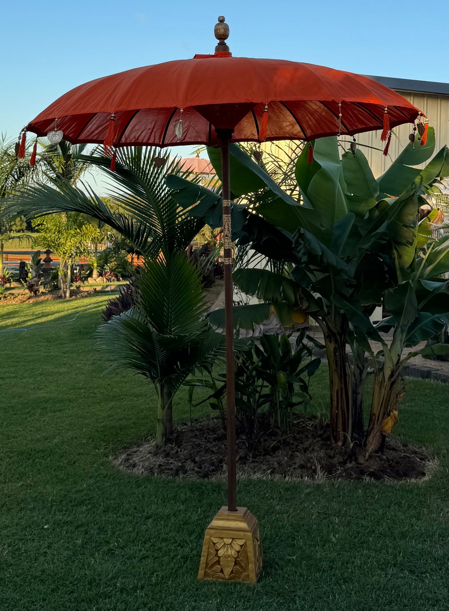 Balinese 2 meter umbrella - Carved wooden handle - Orange