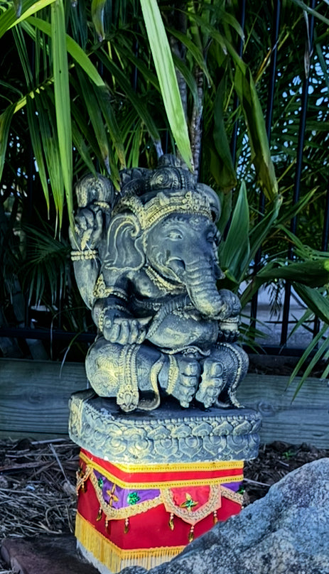 45cm Ganesh Elephant Black & Gold